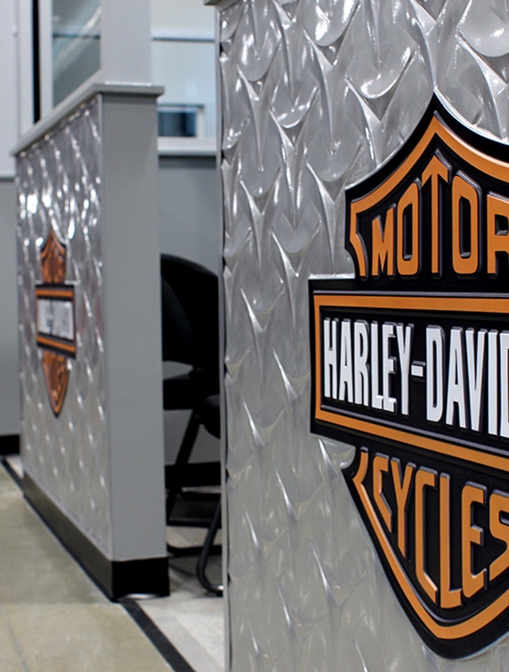 Harley-Logo_Japanese-Weave-Diamond-Brushed_MirroFlex-Custom-Tooling_1100px_copy